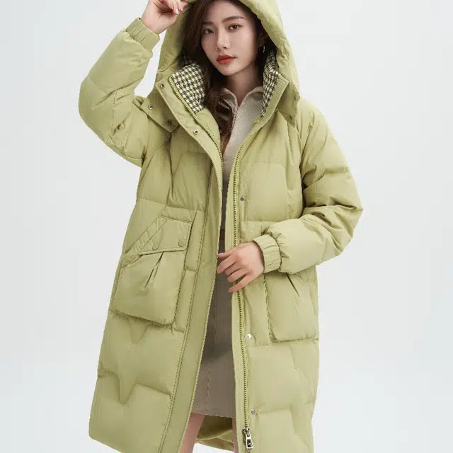 雅鹿 保暖抗寒时尚极简纯色舒适极寒户外羽绒服 女款