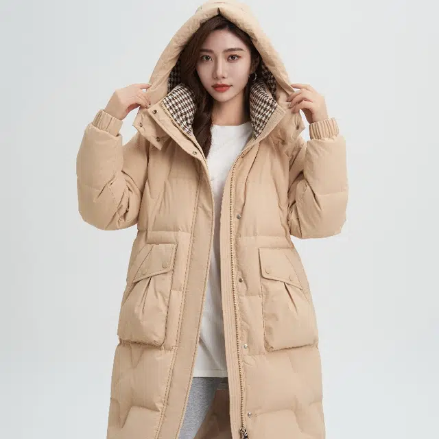 雅鹿 保暖抗寒时尚极简纯色舒适极寒户外羽绒服 女款
