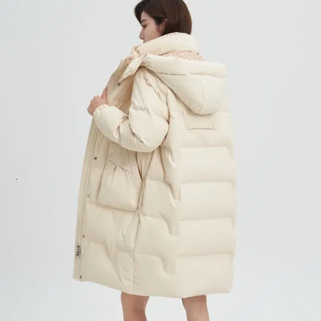 雅鹿 时尚经典纯色长款舒适保暖抗寒连帽防风防冻羽绒服 女款