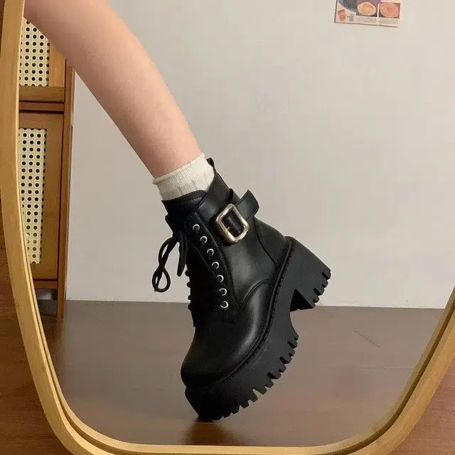 时尚厚底英伦风小个子必备帅气机车 短靴 女