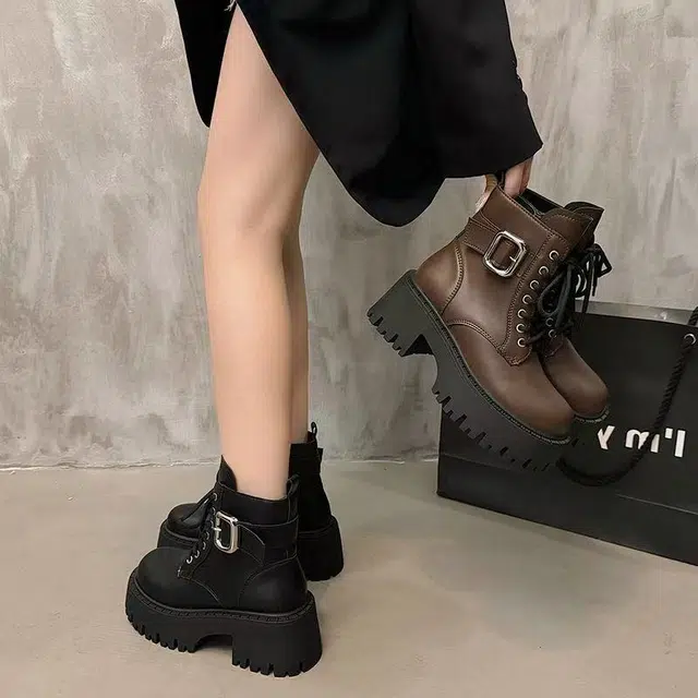 时尚厚底英伦风小个子必备帅气机车 短靴 女