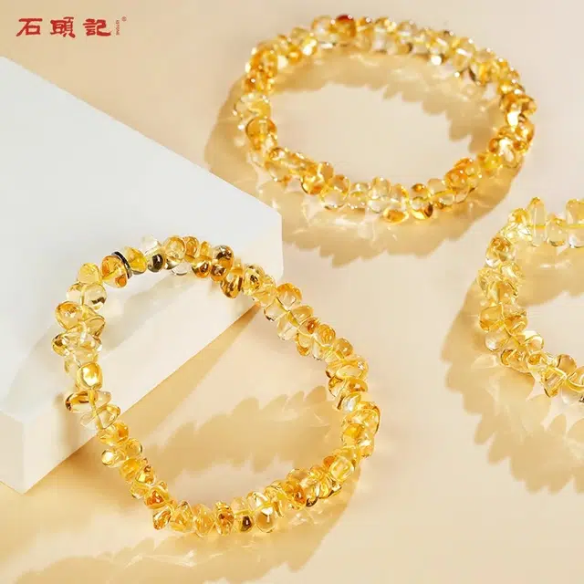 石头记 招财进宝 时来运转 八方来财暴富 做个富婆 小众设计不规则串珠首饰 新中式国朝转运好运 礼盒款天然 黄水晶 手串 男女同款情侣款