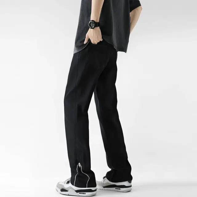 OPMO SS25 vibe