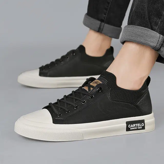 CARTELO Low Top Sneakers