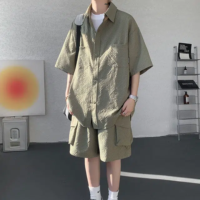 零氏 肌理感宽松大码短袖青春时尚潮流个性简约设计感痞帅气舒适休闲薄款衬衫套装 男女同款