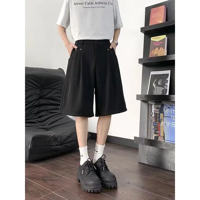 零氏 美式复古褶皱设计潮牌简约夏季舒适垂感纯色百搭时尚宽松阔腿直筒西装五分休闲短裤 男女同款