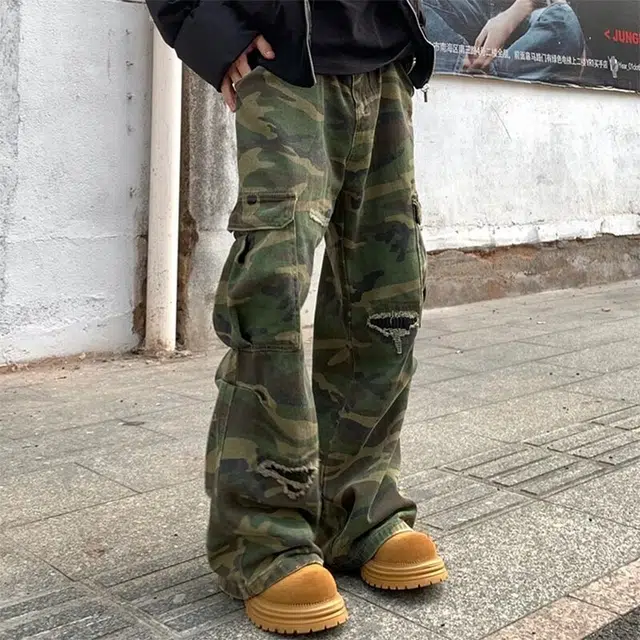 零氏 美式高街迷彩多口袋破洞设计长裤休闲百搭运动户外透气爬山宽松直筒微喇牛仔裤 男女同款