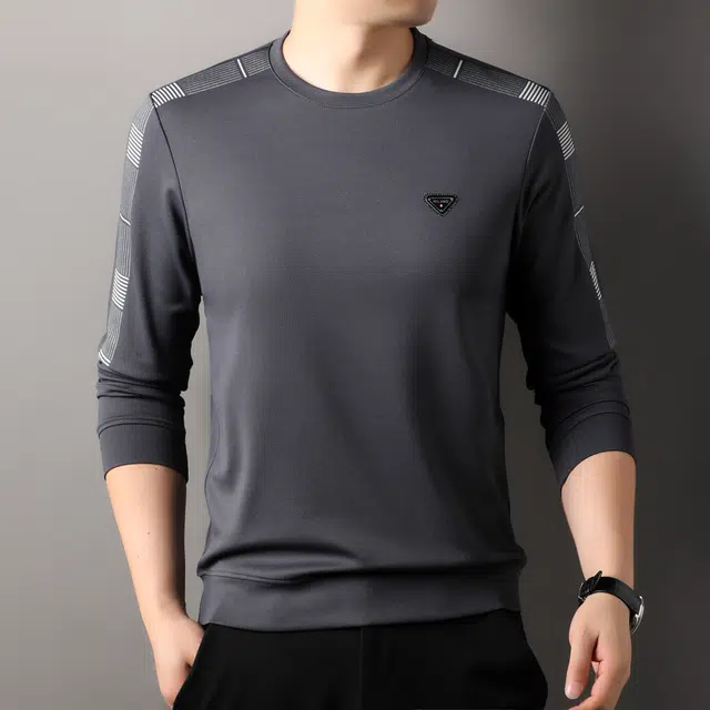 PIERRE CARDIN T