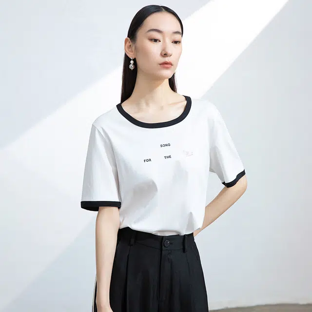 THE SEA LIFE T