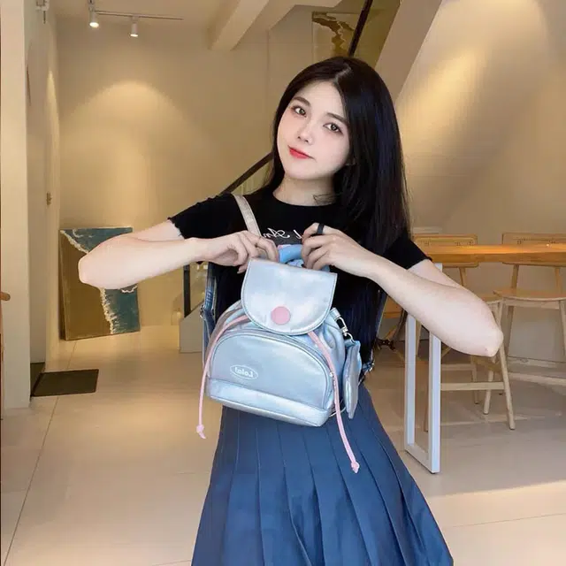 LOLA DESIGN PU