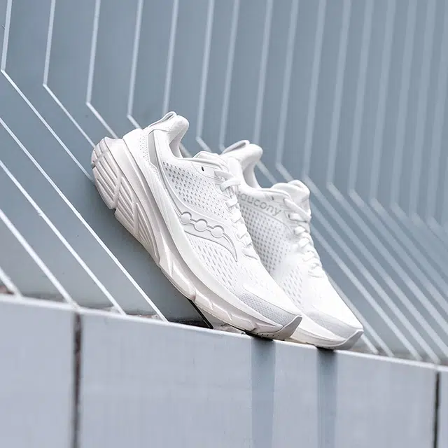 Saucony GUIDE 17