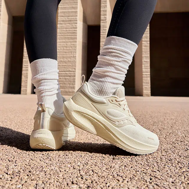 Saucony Surge 3