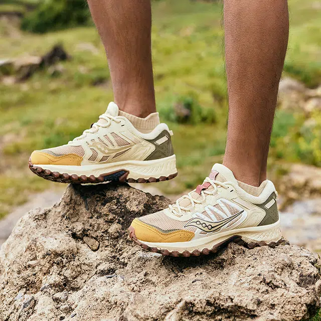 Saucony GRID PEAK