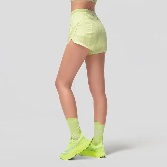 Saucony