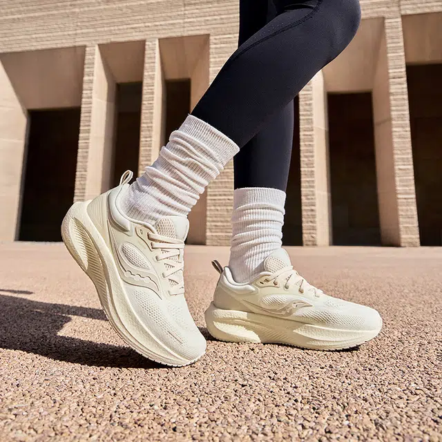 Saucony Surge 3