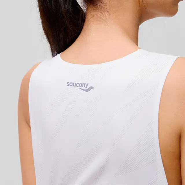 Saucony logo