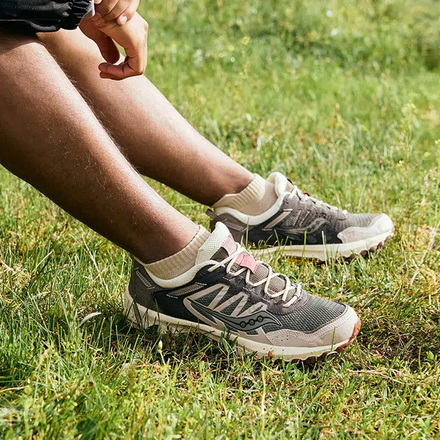 Saucony GRID PEAK