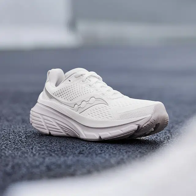 Saucony GUIDE 17