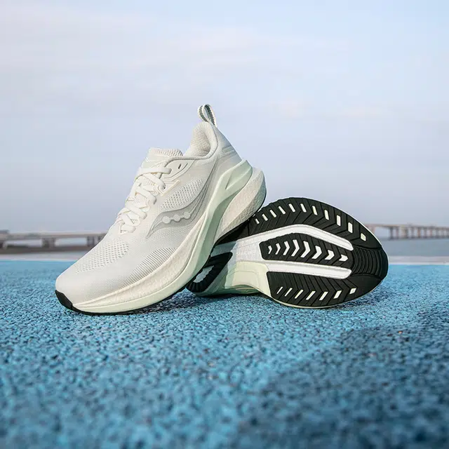 Saucony MARSHALEVA