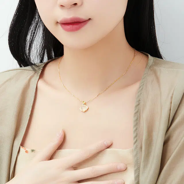 S925