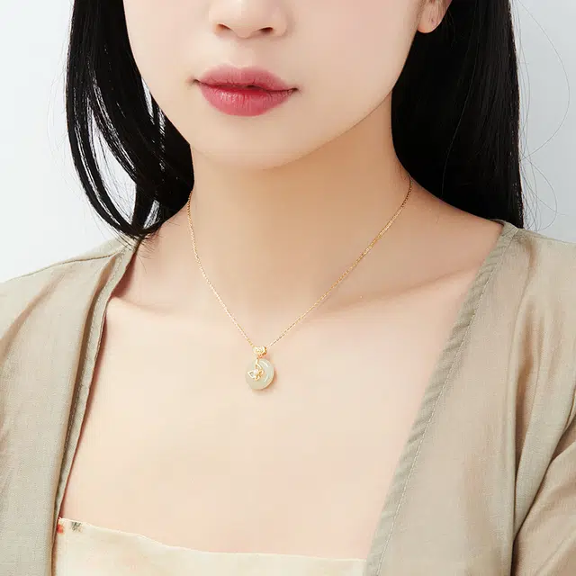 S925