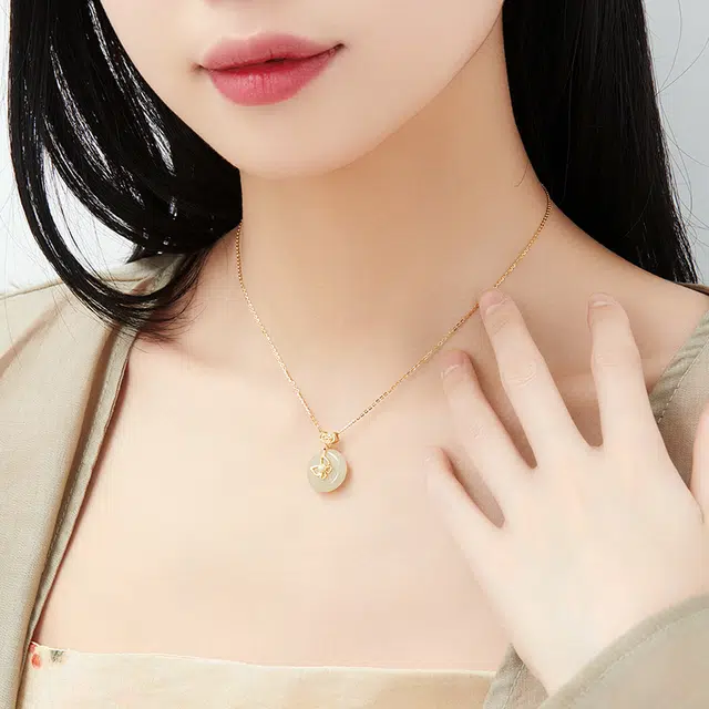 S925