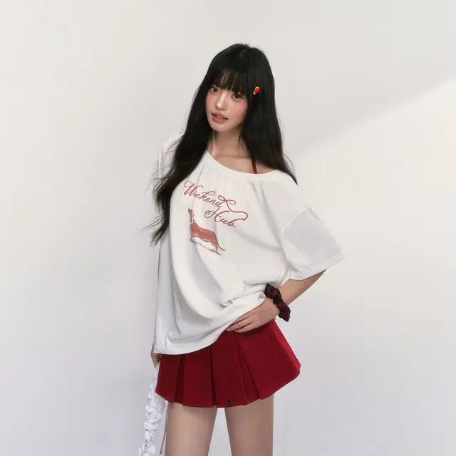 WEEKEND HUB T