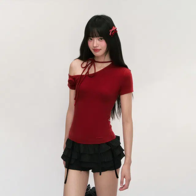 WEEKEND HUB T