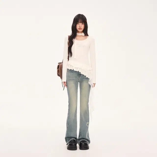 WEEKEND HUB T