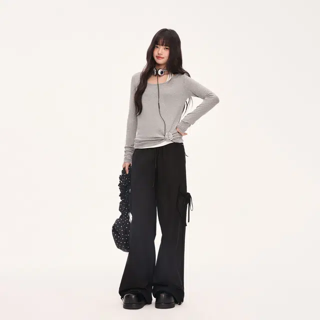 WEEKEND HUB T