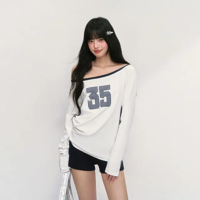 WEEKEND HUB T