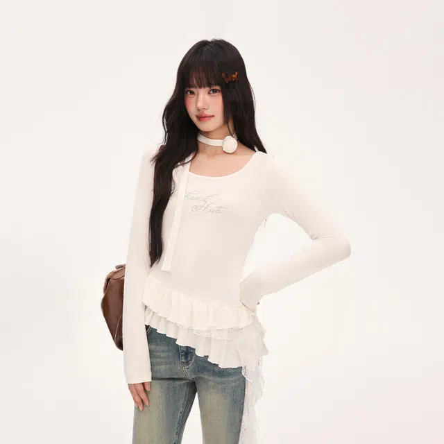 WEEKEND HUB T