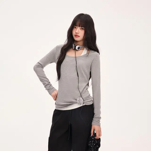 WEEKEND HUB T