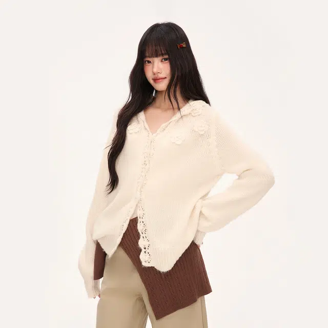 WEEKEND HUB Floral Cardigan