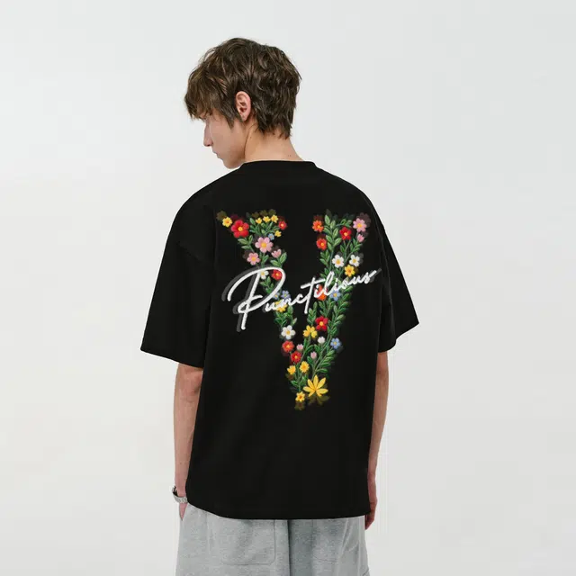 PUNCTILIOUS T