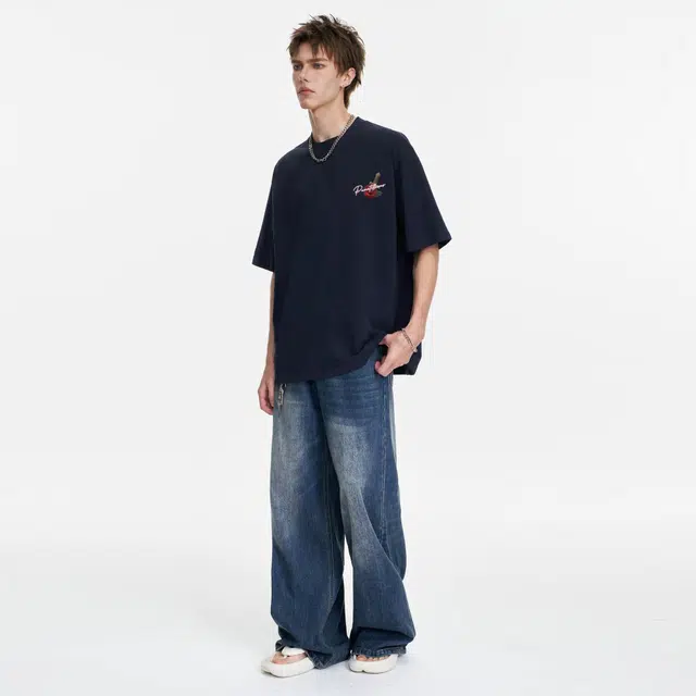 PUNCTILIOUS T