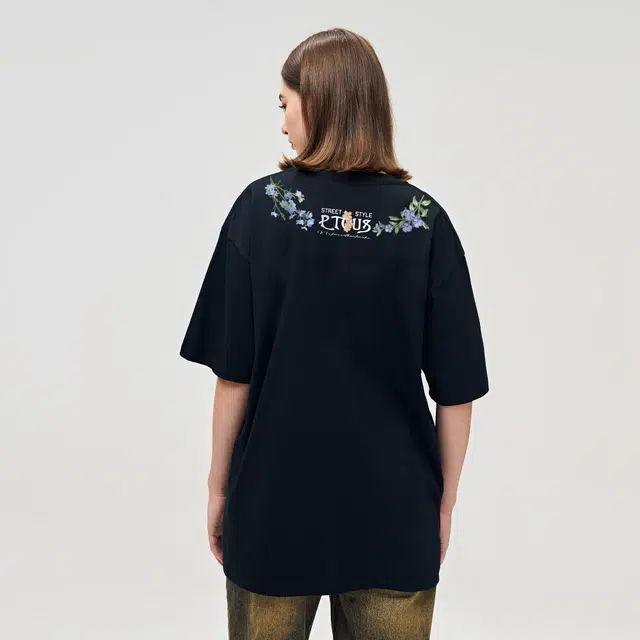 PUNCTILIOUS T