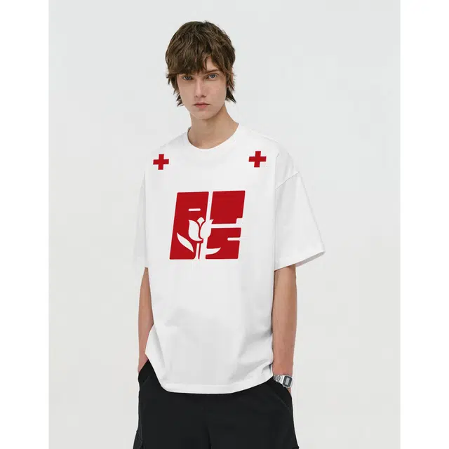 PUNCTILIOUS T