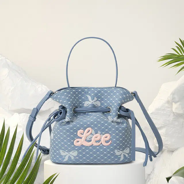 Lee