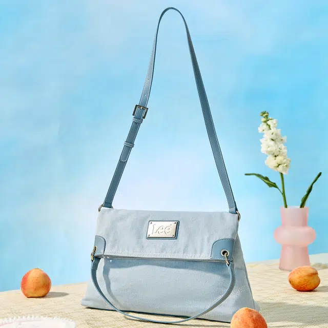 Lee Fold Bag
