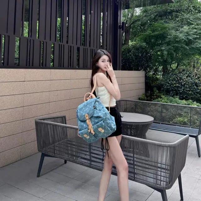 Lee New Vintage