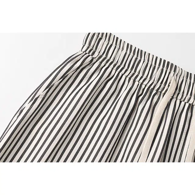 欧路得 条纹腊肠狗刺绣夏季潮牌宽松外穿五分裤休闲短裤 男款