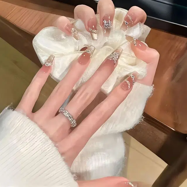 彩柚树 洛神歌赋纯手工光疗高级法式腮棕立体蝴蝶显白晶石猫眼  穿戴甲 中梯粉色晕染 可爱
