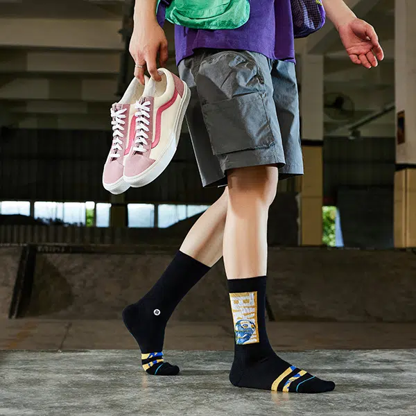 Stance x MARVEL LOGO 1