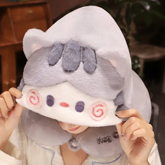 爱冰清 抱抱猫 玩偶 毛绒公仔