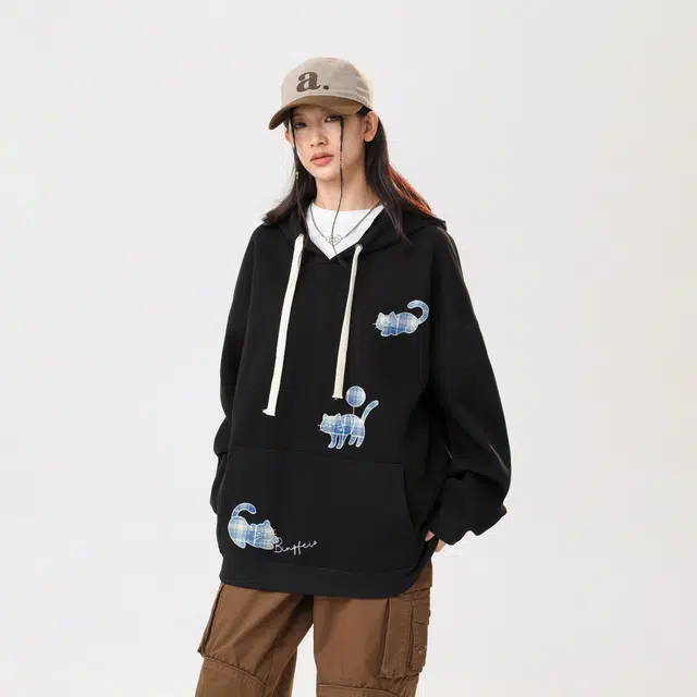冰飞 美式高街复古个性潮流学院风简约创意猫咪艺术品牌字母日常百搭时尚通勤亲肤舒适落肩长袖加绒加厚套头连帽卫衣 男女同款