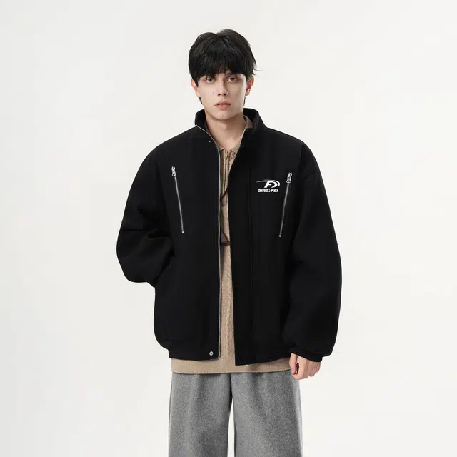 冰飞 美式高街不规则分割线小众设计侧边条纹码字母印花毛呢纽扣领口防风保暖休闲宽松立领厚款夹克 男女同款