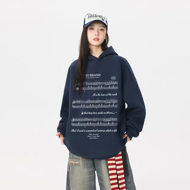 冰飞 美式复古学院手绘满印乐谱音符图案花体字母印花宽松休闲舒适柔软加绒加厚上衣服外套重磅硬挺落肩套头连帽卫衣 男女同款