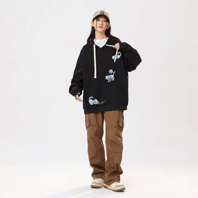 冰飞 美式高街复古个性潮流学院风简约创意猫咪艺术品牌字母日常百搭时尚通勤亲肤舒适落肩长袖加绒加厚套头连帽卫衣 男女同款