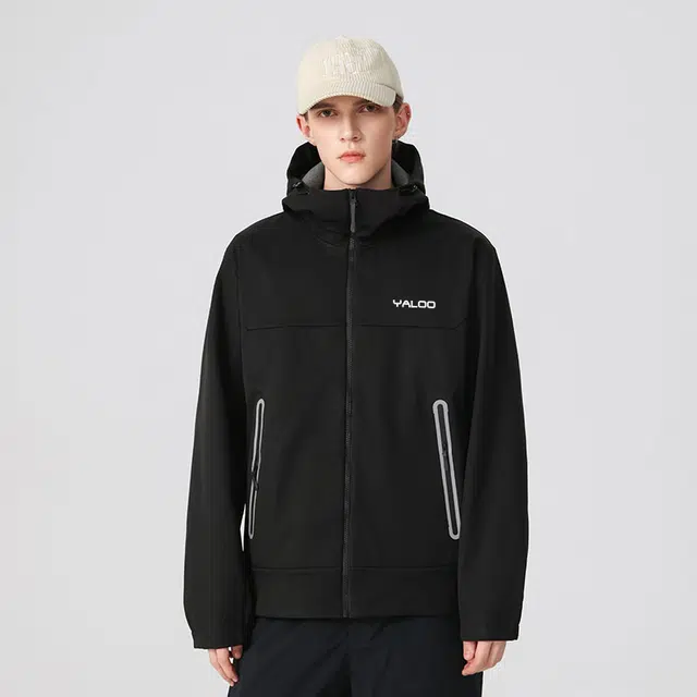 雅鹿  美版机能登山徒步透气保暖宽松  防水防风防雨冲锋衣 男女同款